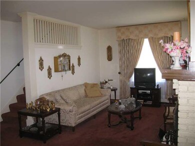 Living Room.