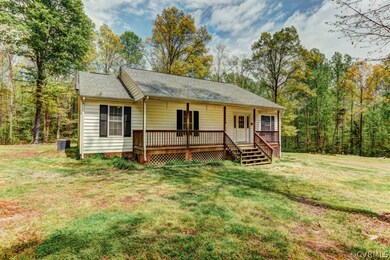 4557 Peters Creek Rd, Columbia, VA 23038 - photo 2