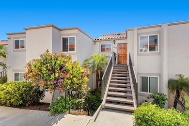 908 Caminito Madrigal unit D, Carlsbad, CA 92011 - photo 2