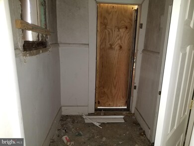 3609 Lucille Ave, Baltimore, MD 21215 - photo 4