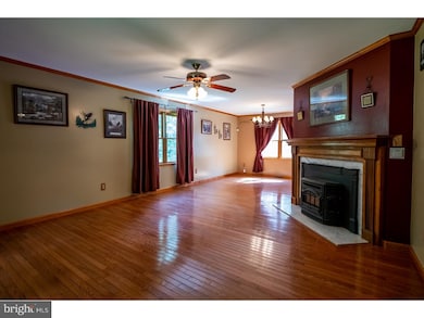 383 Fancy Hill Rd, Boyertown, PA 19512 - photo 3