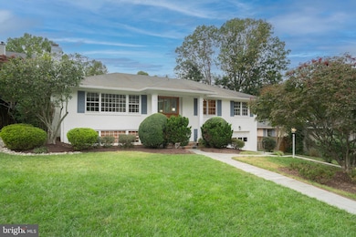 1438 Colleen Ln, McLean, VA 22101 - photo 4