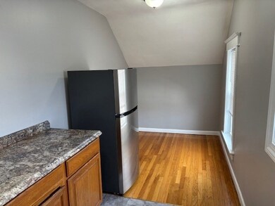 193 Snell St unit 3 North, Fall River, MA 02721 - photo 5