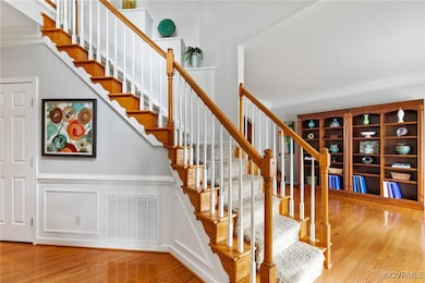A second view of the grand stairway as it arches u