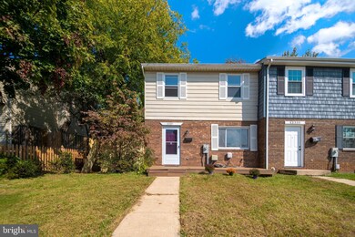 12337 Bonfire Dr, Reisterstown, MD 21136 - photo 2