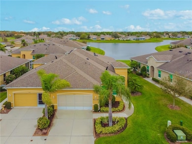 2533 Sapphire Greens Ln, Sun City Center, FL 33573 - photo 3