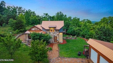 Detached 2 car garage