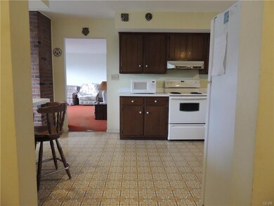 5791 Kesslersville Rd, Nazareth, PA 18064 - photo 5