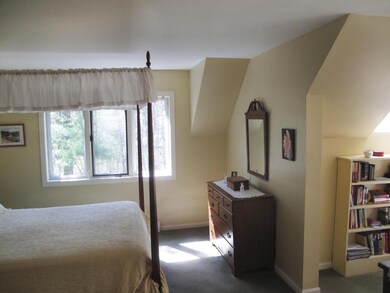 526 Acorn Ln, Shelburne, VT 05482 - photo 6