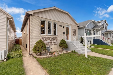 4212 N Ottawa Ave, Norridge, IL 60706 - photo 2