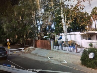 14917 Bledsoe St, Sylmar, CA 91342 - photo 6