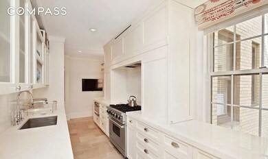 40 E 66th St unit 8C, New York, NY 10065 - photo 3