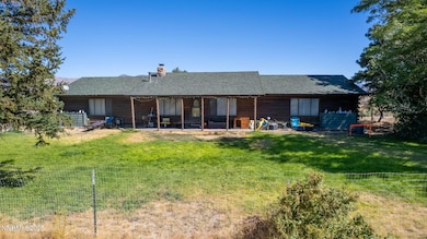 100 Nugget Ln, Dayton, NV 89403 - photo 2