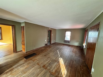 1848 E 7th St, Erie, PA 16511 - photo 6