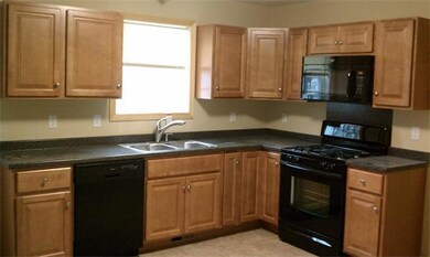 66 - 68 Biddle St unit 1, Springfield, MA 01129 - photo 4