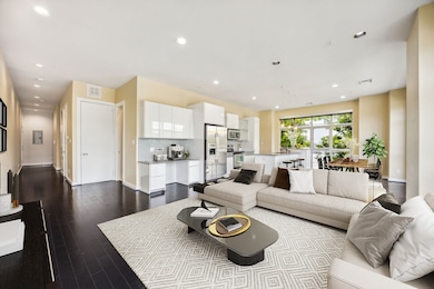 Virtually staged. Spacious living/dining/kitchen a