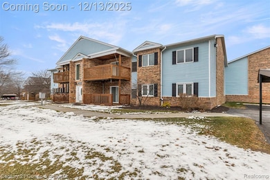 1325 Harbour Blvd unit 88, Trenton, MI 48183 - photo 2