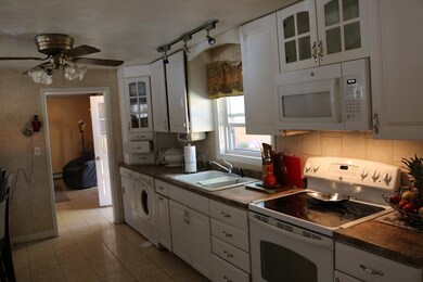 118 Anne Marie Dr, Brockton, MA 02302 - photo 3