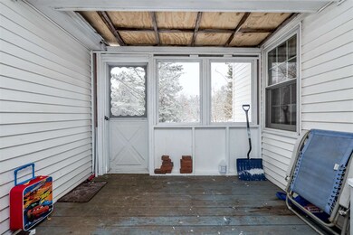 97 Chestnut Hill Rd, Rochester, NH 03867 - photo 2