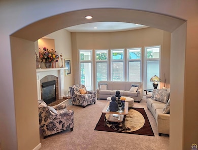 5729 SW 37th Terrace, Topeka, KS 66610 - photo 3