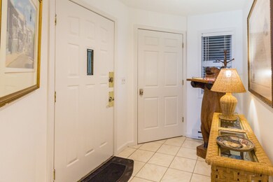 2 Pennacook Ave unit 204, Oak Bluffs, MA 02557 - photo 7