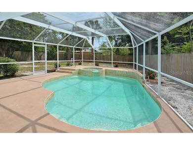 Swimming Pool/Hot Tub/Sauna