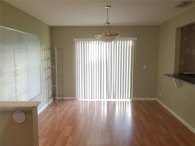 219 Draw Bridge Ln, Valrico, FL 33594 - photo 3