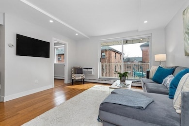 123 Sewall Ave unit 2J, Brookline, MA 02446 - photo 3