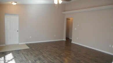 7774 Mordecai Ct, Jacksonville, FL 32210 - photo 6