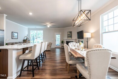 007-original-dining-living
