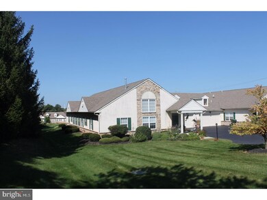 126 Arbour Ct, North Wales, PA 19454 - photo 3