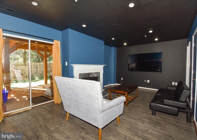 158 Penwick Cir, Frederick, MD 21702 - photo 4