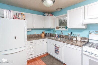 Kitchen KJC_4911-Edit