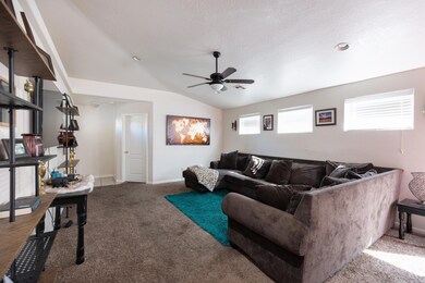 04-2056 Middleton #19-4