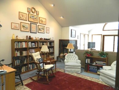 2102 Menoher Blvd, Johnstown, PA 15905 - photo 6