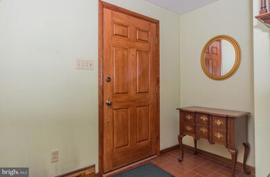 235 Park Ave, Mount Joy, PA 17552 - photo 2