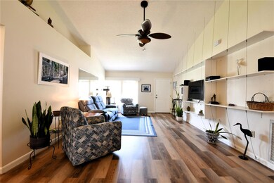 323 Dempsey Way, Orlando, FL 32835 - photo 4