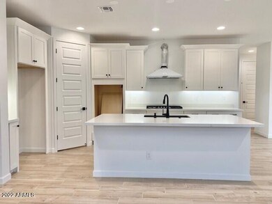 05 Kitchen 446