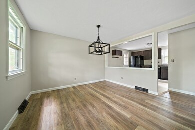 21 Nancy Dr, Plymouth, MA 02360 - photo 7