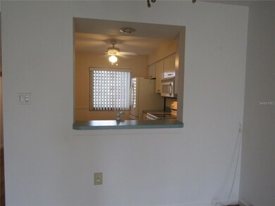 5236 Lake Village Dr unit 61, Sarasota, FL 34235 - photo 4