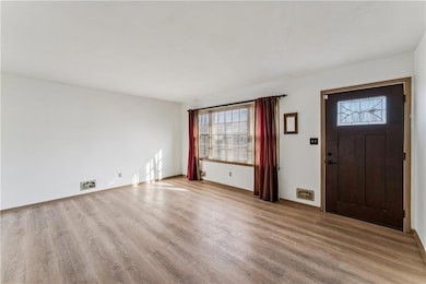 4124 S Union St, Independence, MO 64055 - photo 5