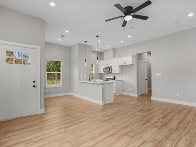 4124 Vaughn St, Houston, TX 77016 - photo 3