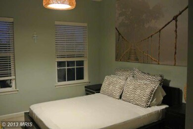 5305 Wyndholme Cir unit 102, Baltimore, MD 21229 - photo 7