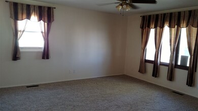 3203 S Elm St, Muncie, IN 47302 - photo 3