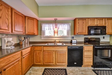 209 Lincoln Ave, Gardiner, ME 04345 - photo 6