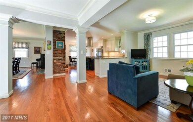 916 Emerald Dr, Alexandria, VA 22308 - photo 4