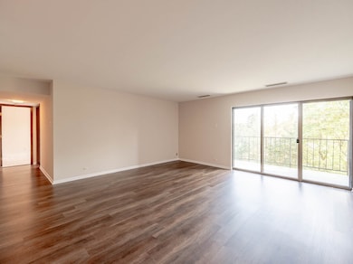 6545 Main St unit 408, Downers Grove, IL 60516 - photo 3