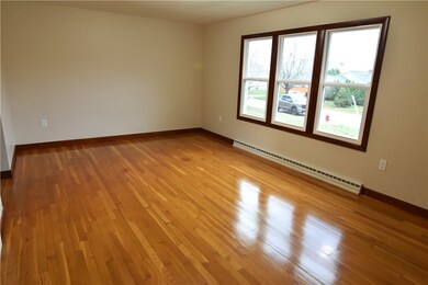 189 Myette St, Woonsocket, RI 02895 - photo 7