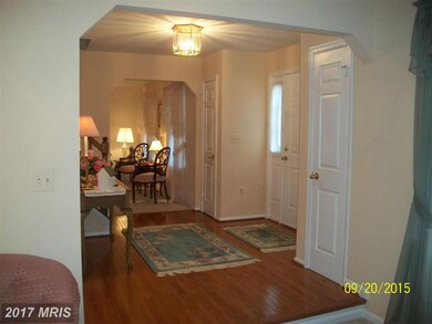 5806 Sir Galahad Rd, Glenn Dale, MD 20769 - photo 2