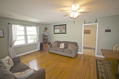 1100 River St, Jacksonville, NC 28540 - photo 3